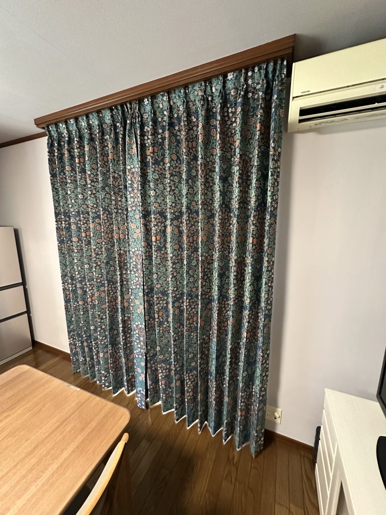 足立区 島根 畳 畳替え 畳張り替え ReFace リフェイス 自宅で開業 趣味の部屋 お手入れ 襖 襖張り替え ウィリアムモリス 壁紙 カーテン